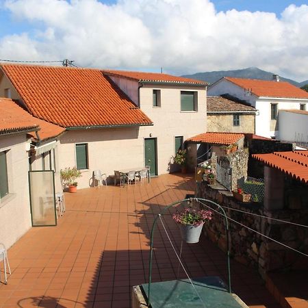 Apartamentos Outeiro A Pobra do Caramiñal Eksteriør billede