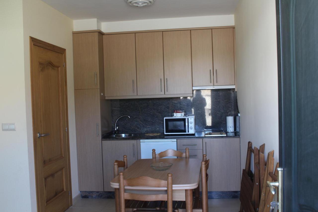 Apartamentos Outeiro A Pobra do Caramiñal Eksteriør billede
