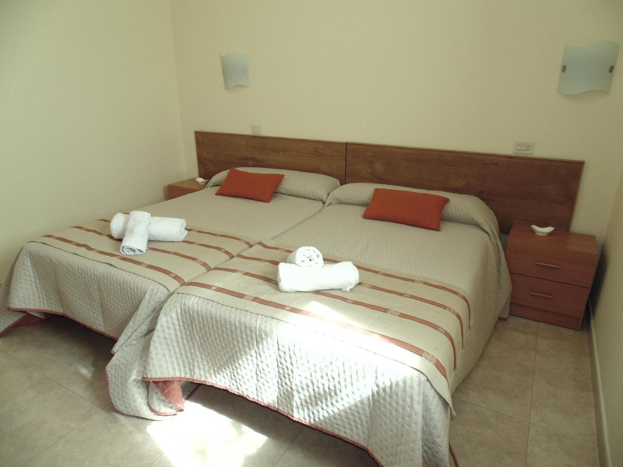 Apartamentos Outeiro A Pobra do Caramiñal Eksteriør billede